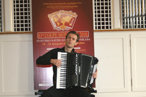 Vincent Van Amsterdam (Netherlands)